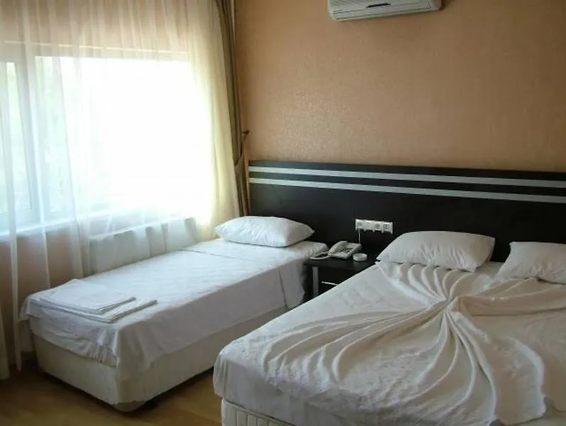 Madi Hotel Анкара 3*,